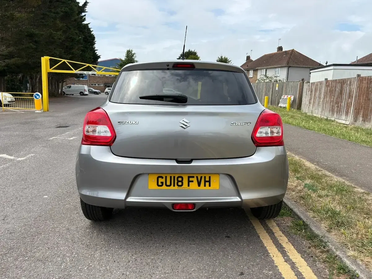 Used Suzuki Swift SZ-T 111 HP (81 kW) 2018 Silver Hatchback