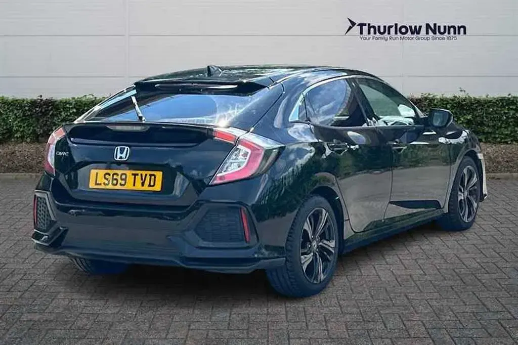 Used Honda Civic SR 126 HP (92 kW) 2019 Black Hatchback