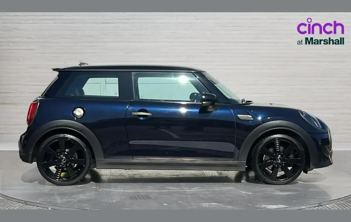 Used Mini Cooper S Resolute Edition 178 HP (130 kW) 2023 Blue/black Hatchback