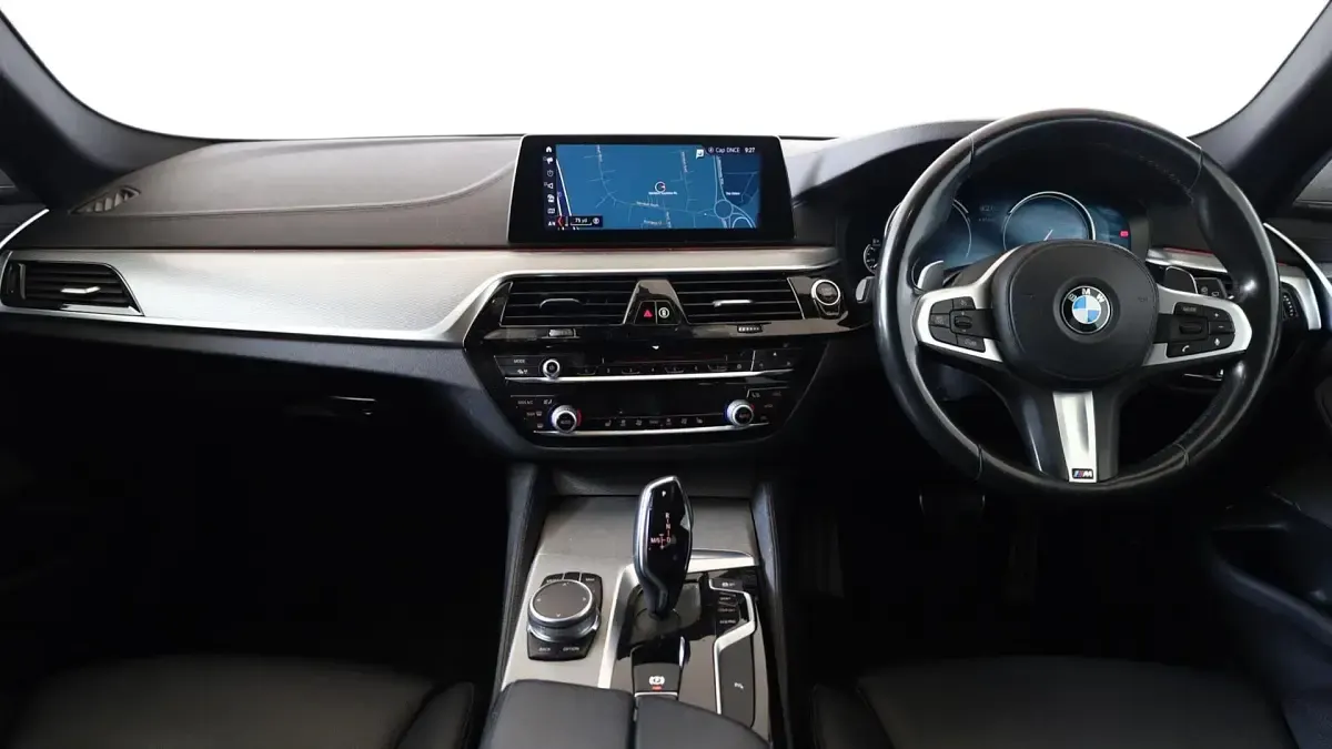 Used BMW 520 M Sport 187 HP (137 kW) 2017 Black Estate