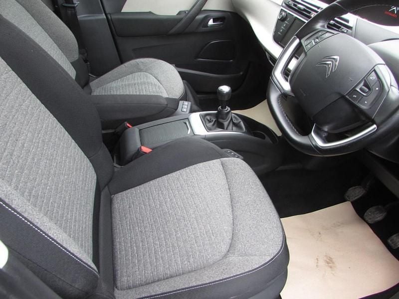 Used Citroën C4 Picasso Feel 120 HP (88 kW) 2017 Black MPV