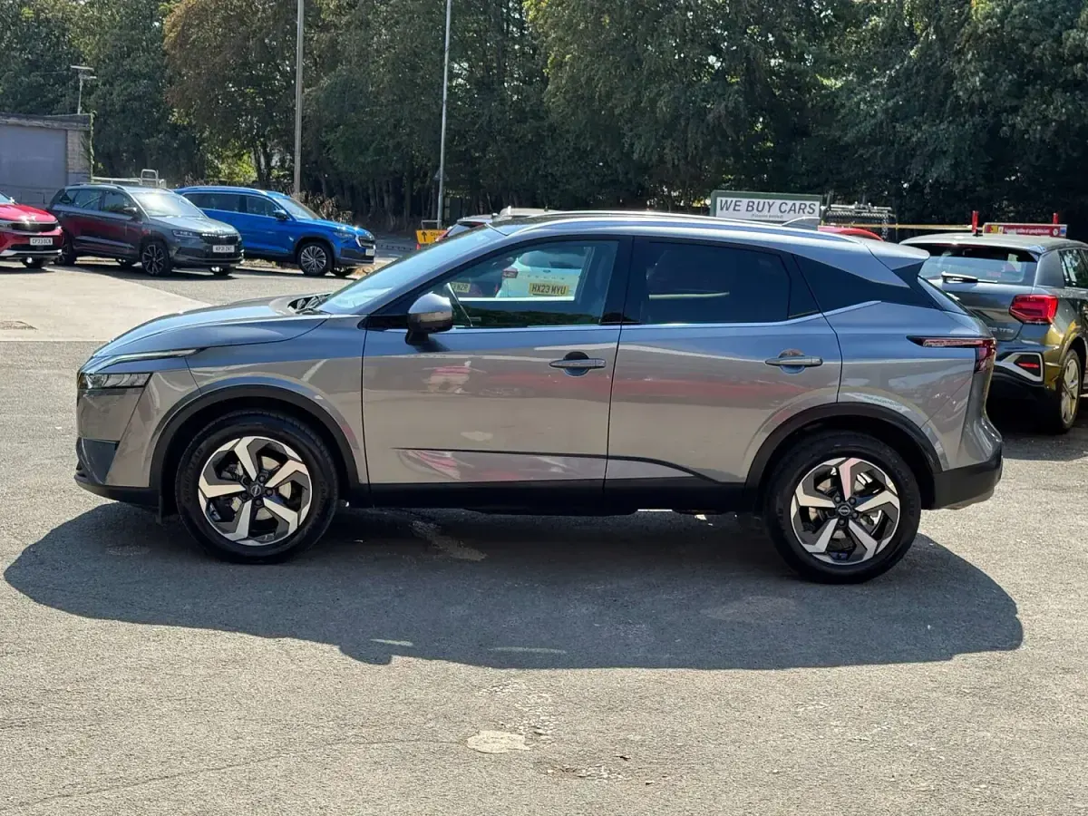 Used Nissan Qashqai N-Connecta 158 HP (116 kW) 2023 Grey SUV