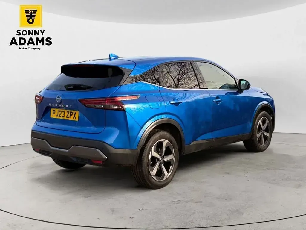 Used Nissan Qashqai N-Connecta 140 HP (102 kW) 2023 Blue SUV