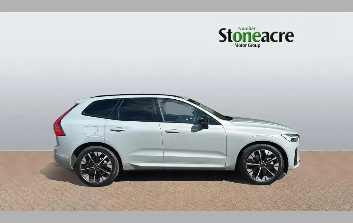 New Volvo XC60 Ultra 449 HP (330 kW) 2026 Grey SUV