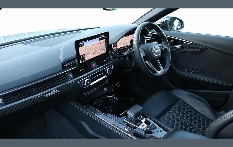 Used Audi RS4 Design 444 HP (326 kW) 2023 Grey Estate