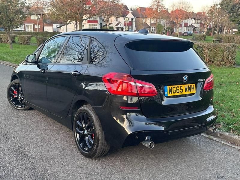 Used BMW 220 Luxury Line 2015 Black Hatchback