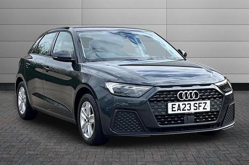 Used Audi A1 Design 95 HP (69 kW) 2023 Grey SUV