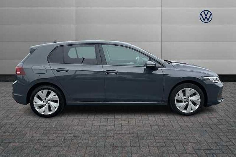 Used VW Golf VIII 150 HP (110 kW) 2025