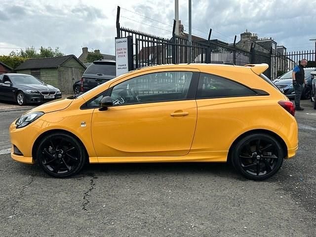 Used Vauxhall Corsa Edition 74 HP (54 kW) 2018 Orange Hatchback
