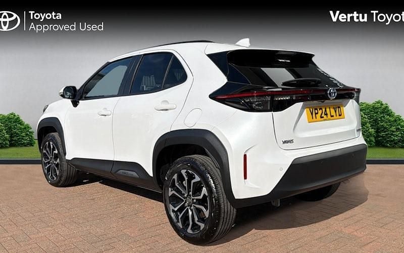 Used Toyota Yaris Hybrid Design 116 HP (85 kW) 2026 Estate