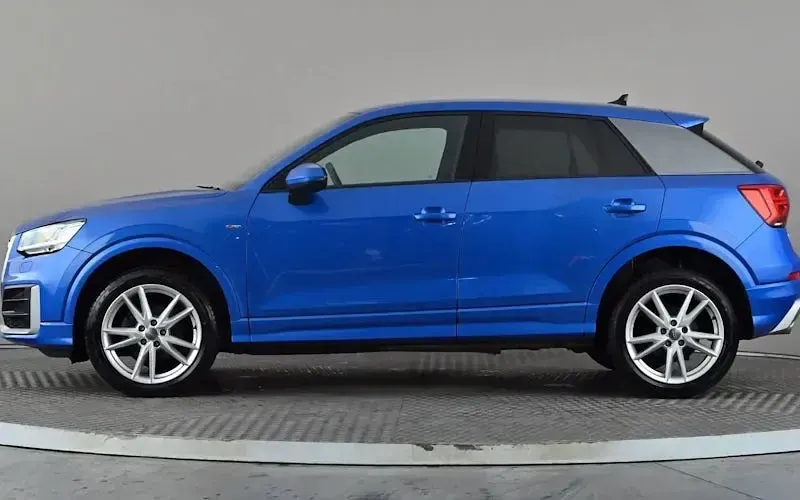 Used Audi Q2 S-Line 150 HP (110 kW) 2019 Blue SUV