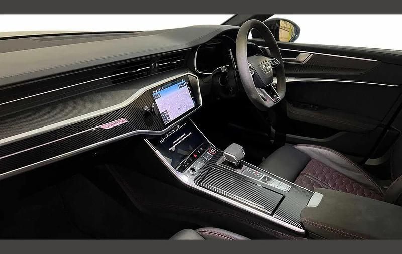 Usado Audi RS6 Design 630 HP (463 kW) 2025 Cinzento Carrinha