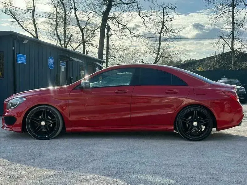 Used Mercedes CLA180 AMG 122 HP (89 kW) 2013 Red Sedan
