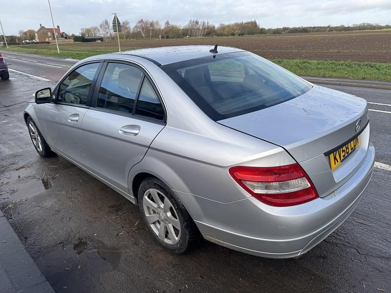 Used Mercedes C180 SE 156 HP (114 kW) 2008 Silver Sedan