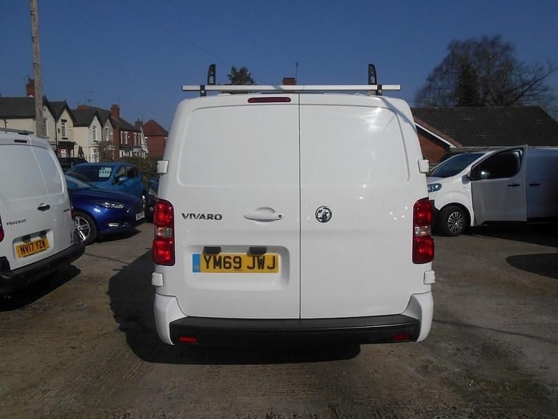 Used Vauxhall Vivaro Sportive 2020 White MPV