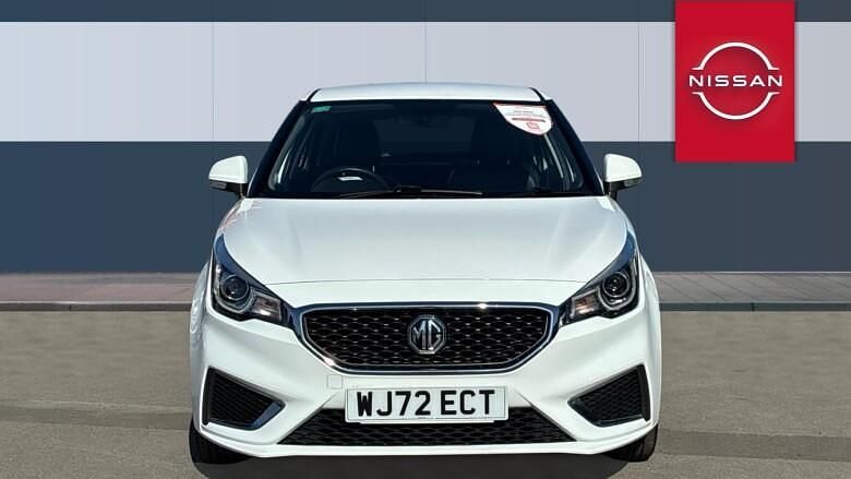 Used MG MG3 Exclusive 106 HP (77 kW) 2022 White Hatchback