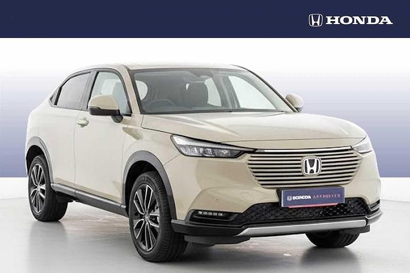 Used Honda HR-V Advance 131 HP (96 kW) 2023 Beige SUV