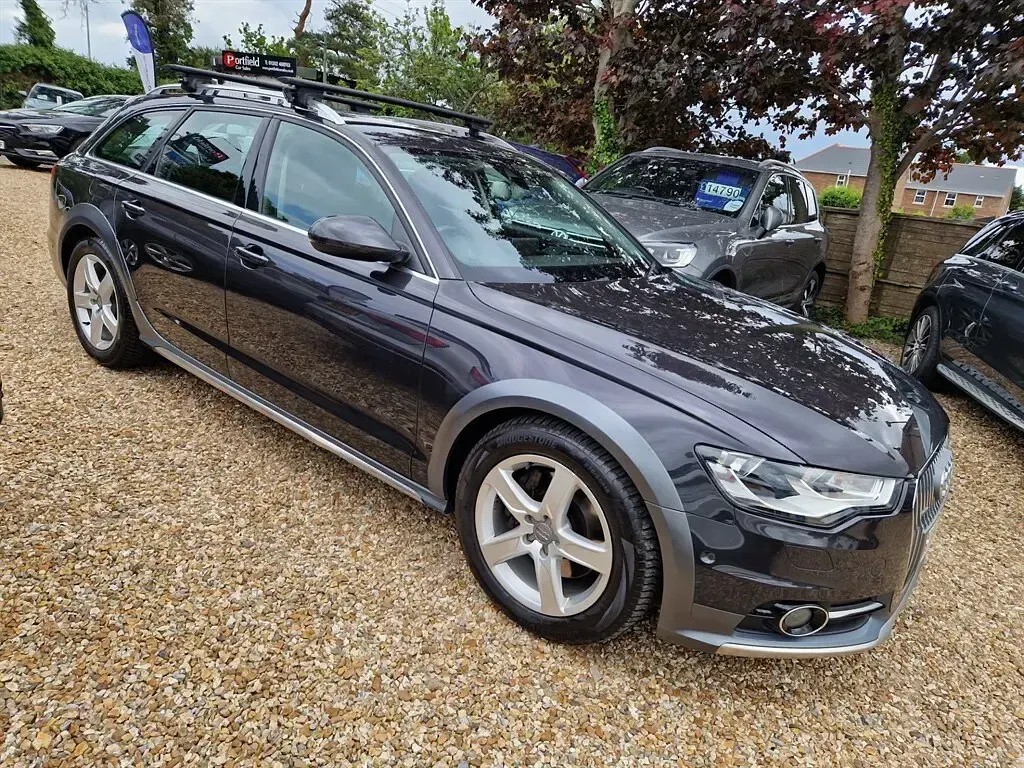 Used Audi A6 Allroad Design 204 HP (150 kW) 2013 Grey Estate