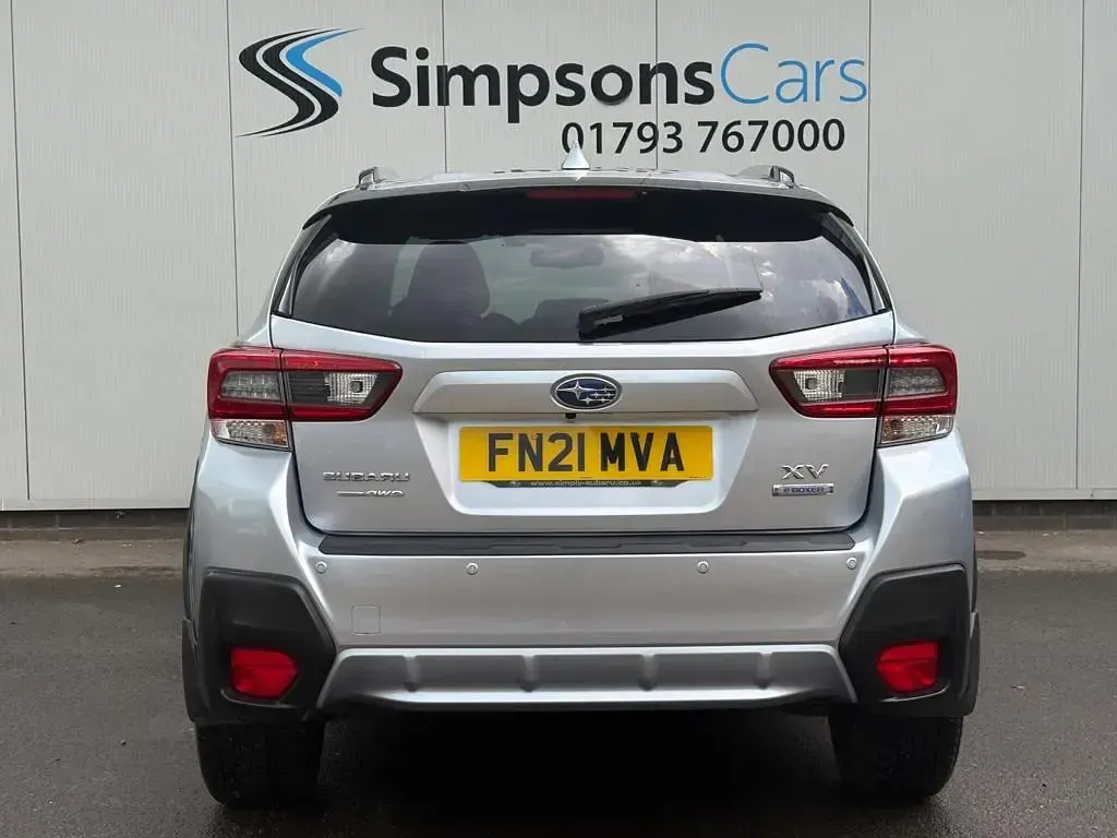 Begagnad Subaru XV 150 HK (110 kW) 2021 Silver SUV