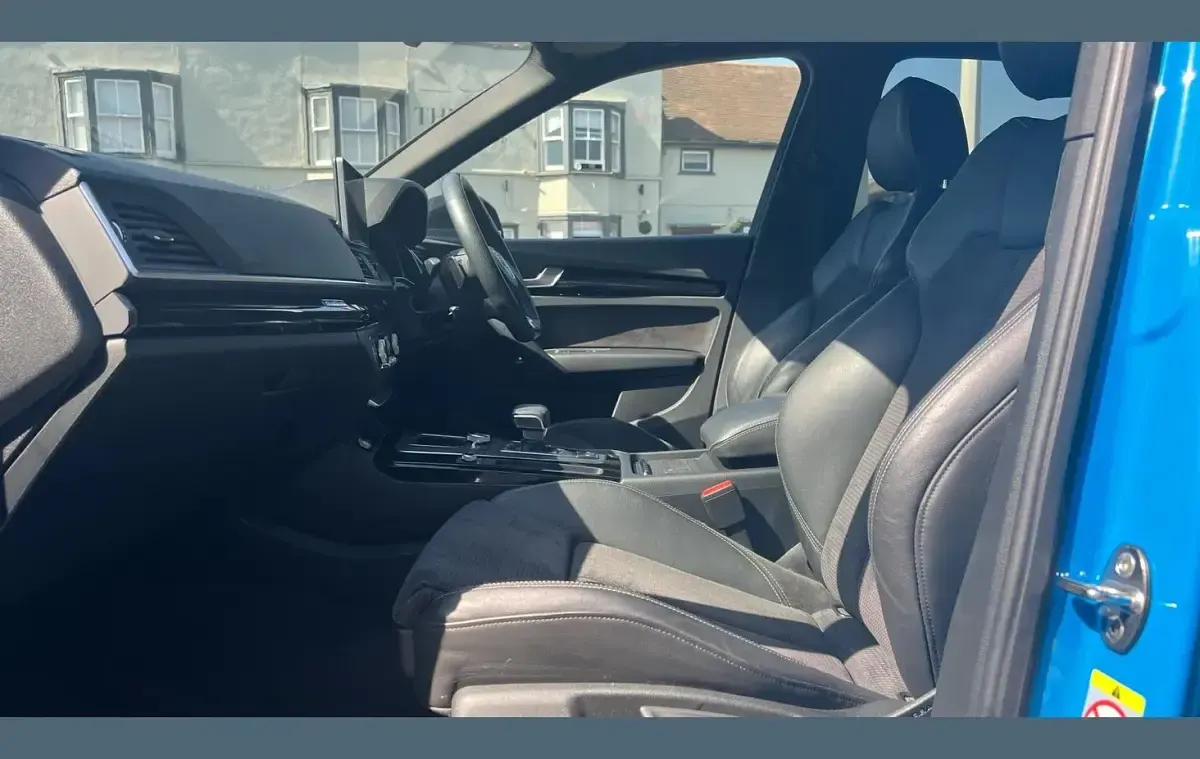 Used Audi Q5 Black Edition 245 HP (180 kW) 2020 Blue SUV