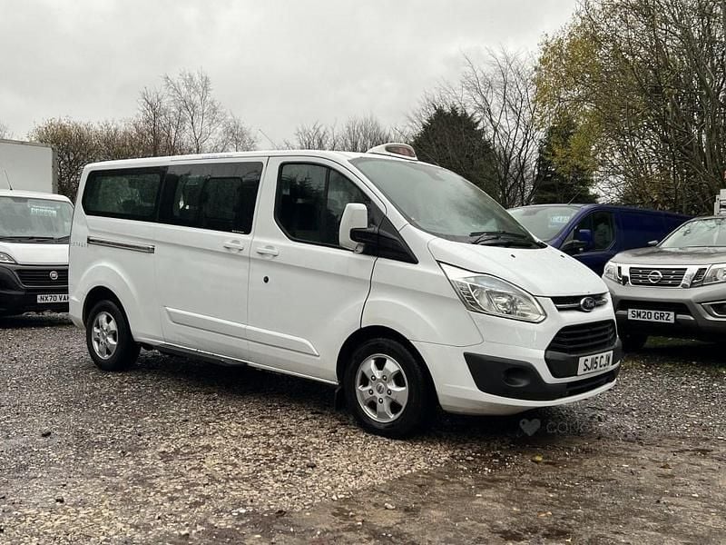 Used Ford Tourneo Custom 125 HP (91 kW) 2015 White Van