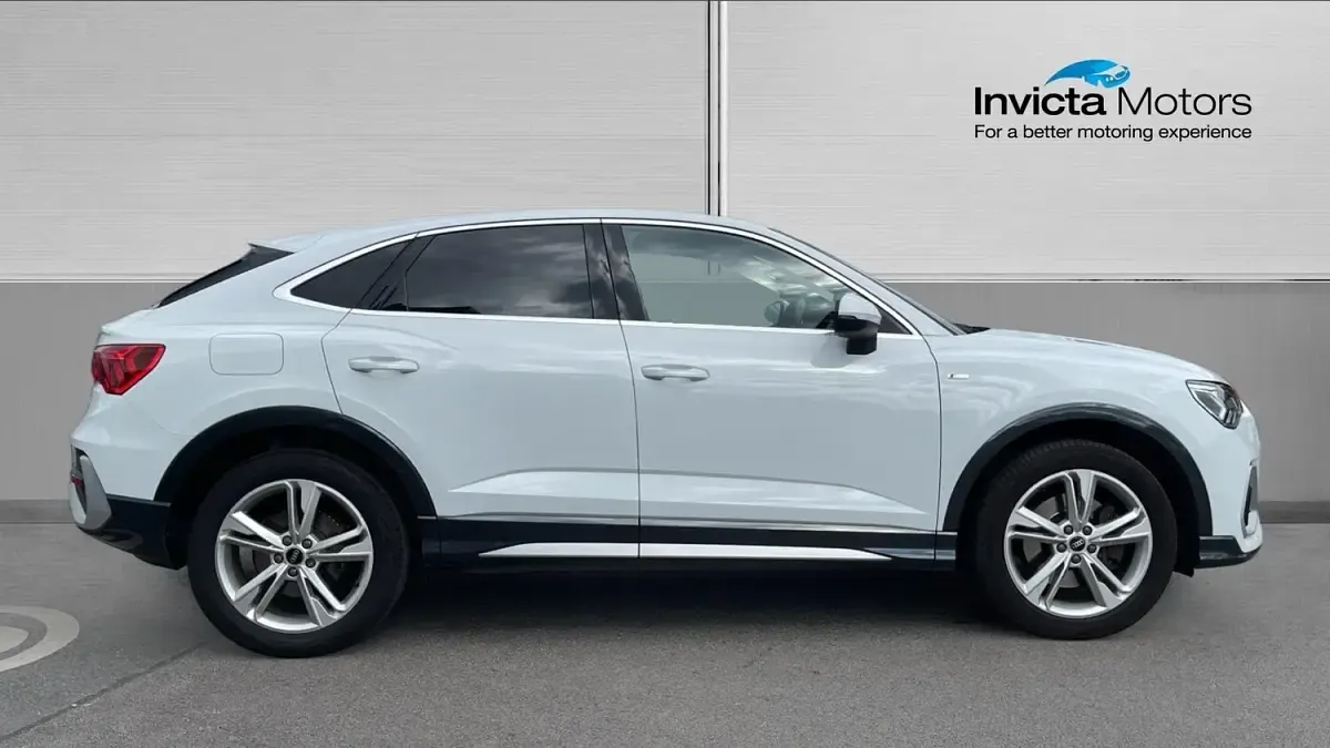 Used Audi Q3 S-Line 245 HP (180 kW) 2023 White SUV