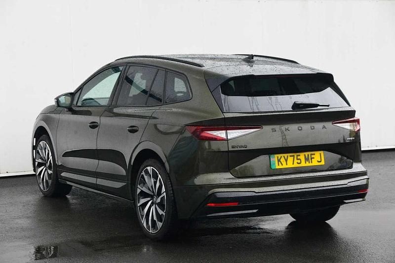 Used Skoda Enyaq iV SportLine 210 kW (286 HP) 2025 Olive green metallic SUV