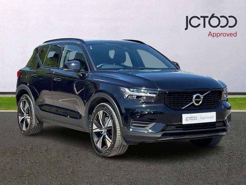 Black Used 2022 Volvo XC40 R-Design SUV | £23,789 (Good price) - Image 1/3