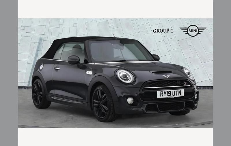 Used Mini Cooper S Cabriolet Comfort 192 HP (141 kW) 2019 Thunder grey Cabriolet