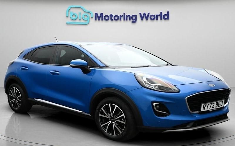 Begagnad Ford Puma Titanium 125 HK (91 kW) 2023 Blå SUV