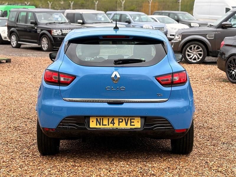Used Renault Clio IV Dynamique 2014 Blue Hatchback