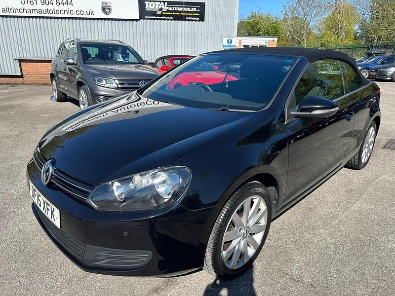 Usado VW Golf Cabriolet SE 105 HP (77 kW) 2015 Preto Cabrios