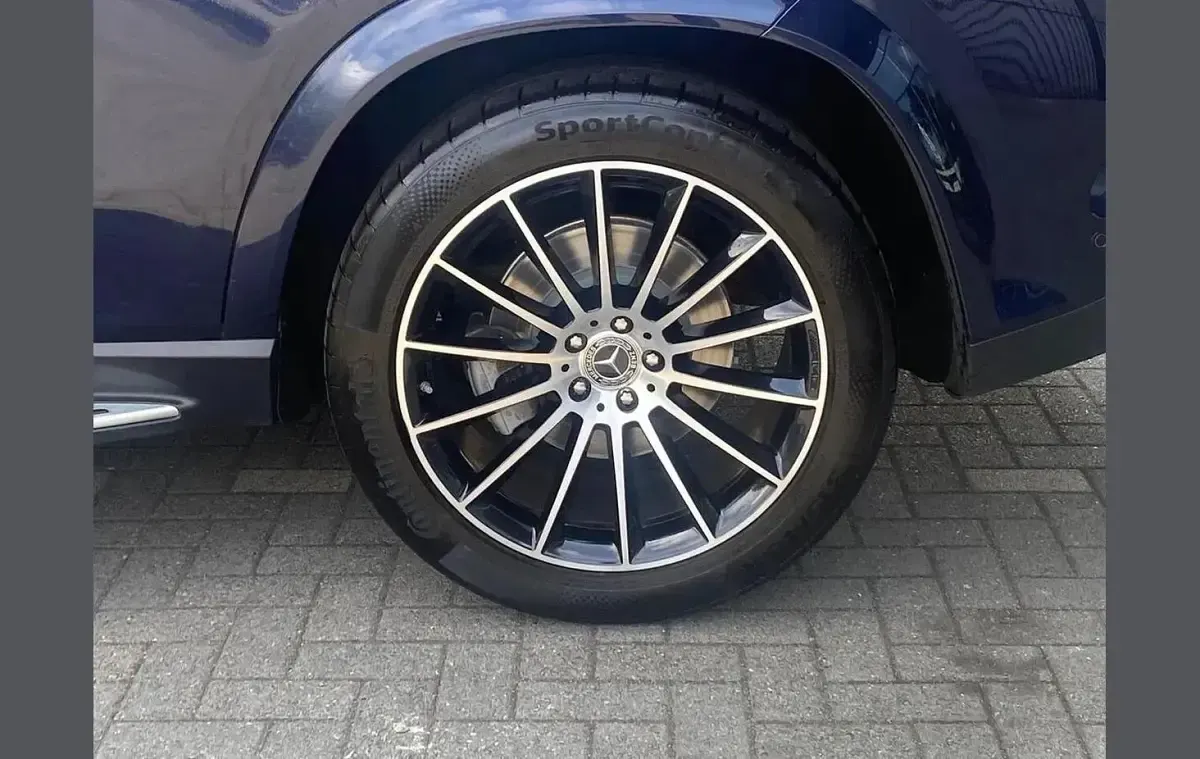 Used Mercedes GLE400 AMG line 325 HP (239 kW) 2022 Blue SUV