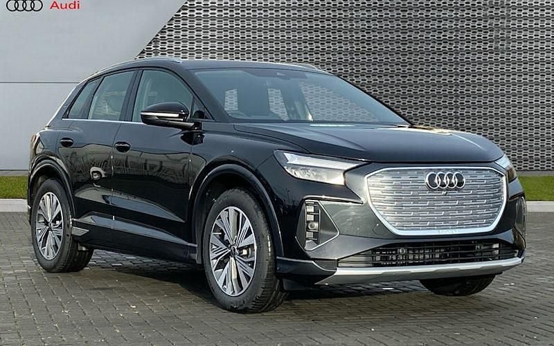 New 2026 Audi Q4 e-tron Sport SUV | £49,799 (Good price) - Image 1/4