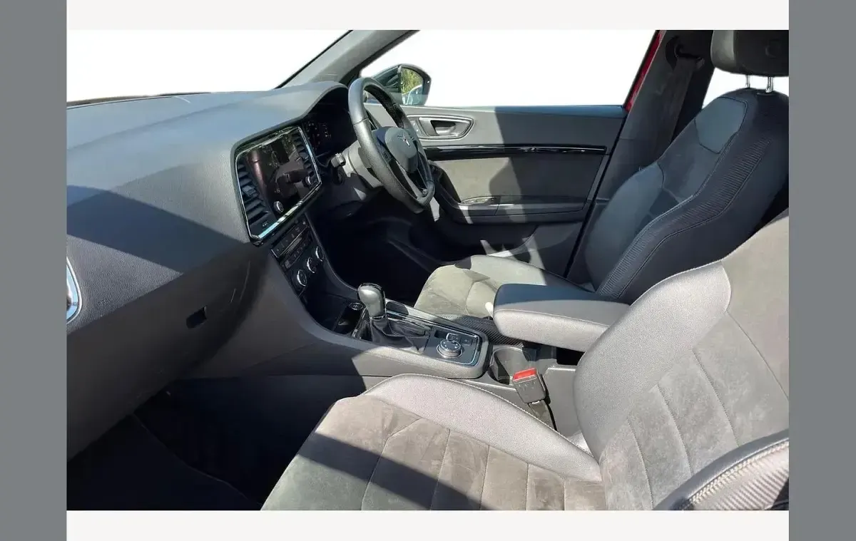 Used Seat Ateca 4Drive 300 HP (220 kW) 2019 Red SUV