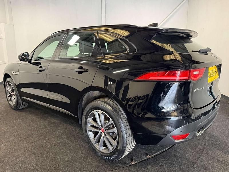 Used Jaguar F-Pace R-Sport 180 HP (132 kW) 2019 Black SUV