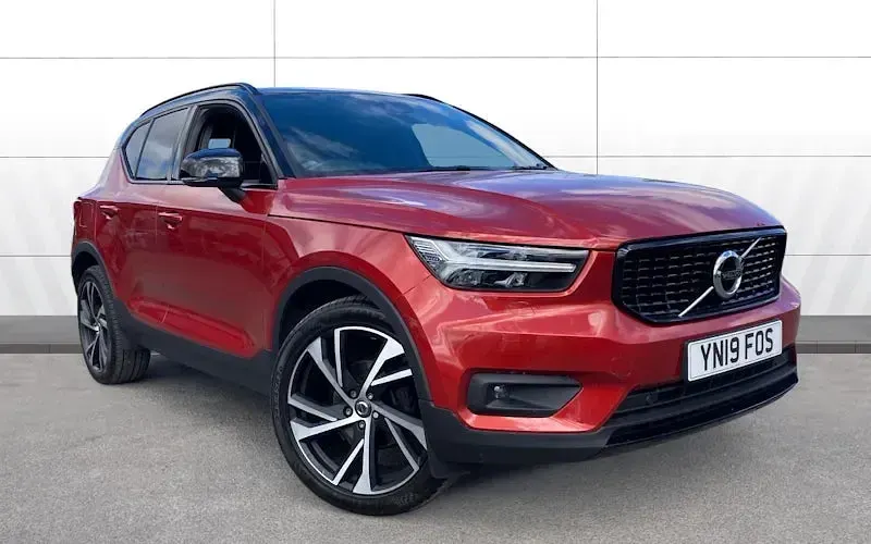 Used Volvo XC40 R-Design Pro 150 HP (110 kW) 2019 SUV