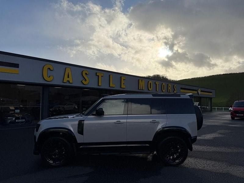 New 2025 Land Rover Defender SUV – PL14 3PX Liskerd (Dealer) – £69,999 ...