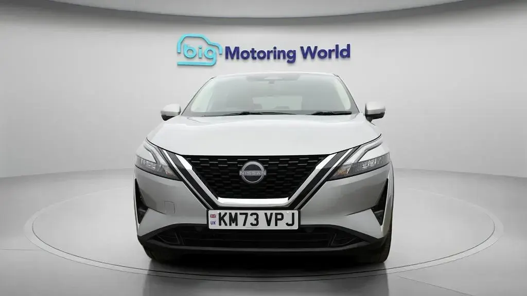 Used Nissan Qashqai N-Connecta 158 HP (116 kW) 2023 Silver SUV