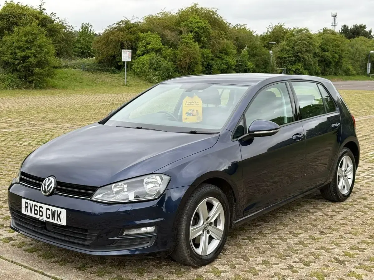 Used VW Golf VII Edition 2016 Blue Hatchback