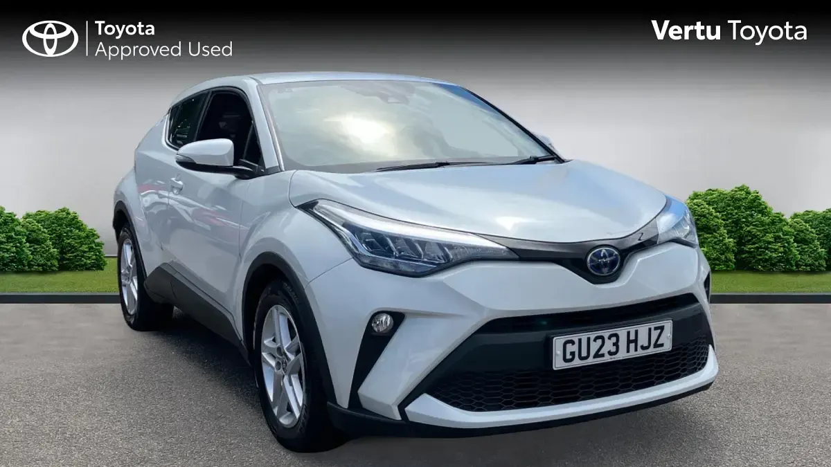 Used Toyota C-HR 122 HP (89 kW) 2023 SUV