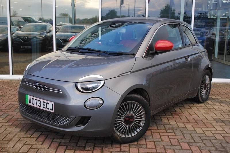 Used Fiat 500e Red 86 kW (118 HP) 2023 Grey Hatchback