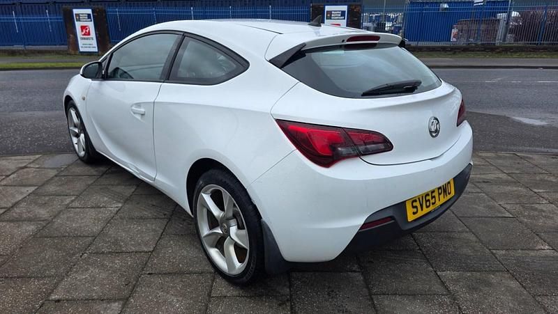 Used Vauxhall Astra GTC Sport 2016 White Hatchback