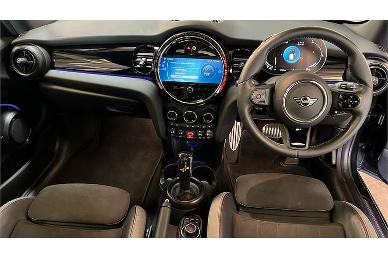 Used Mini Cooper Sport 136 HP (100 kW) 2023 Midnight black ii Hatchback