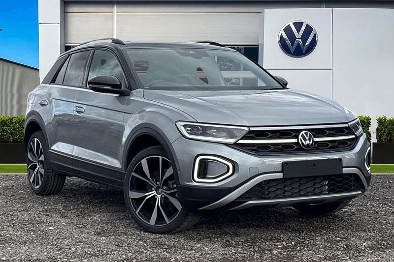 Silver New 2025 VW T-Roc Design SUV | £28,865 (Good price) - Image 1/4