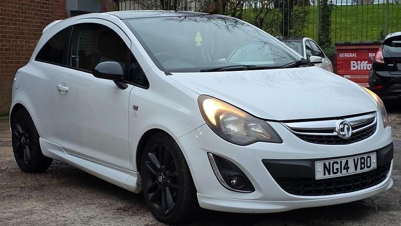 Used Vauxhall Corsa Edition 2014 White Hatchback