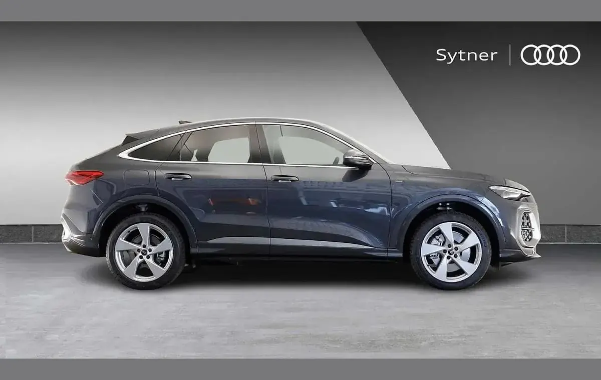 New Audi Q5 S-Line 295 HP (216 kW) 2026 Grey SUV