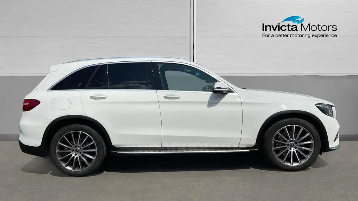 Used Mercedes GLC350 AMG line 258 HP (189 kW) 2017 White SUV