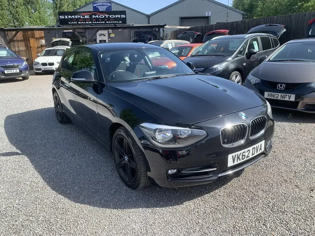 Used BMW 116 Sport Line 116 HP (85 kW) 2012 Black Hatchback