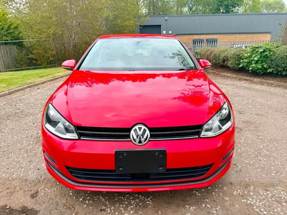 Used VW Golf VII 2013 Red Estate